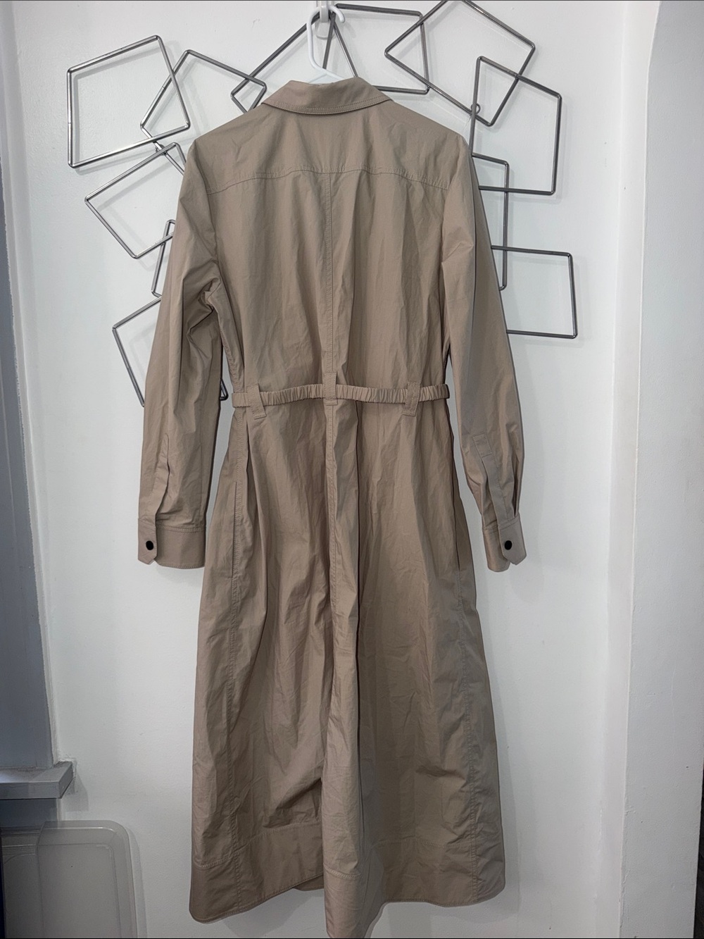 Tory Burch Belted Shirt Dress in Khaki Tan – Midi Length, Long Sleeve size 14 - Picture 3 of 6